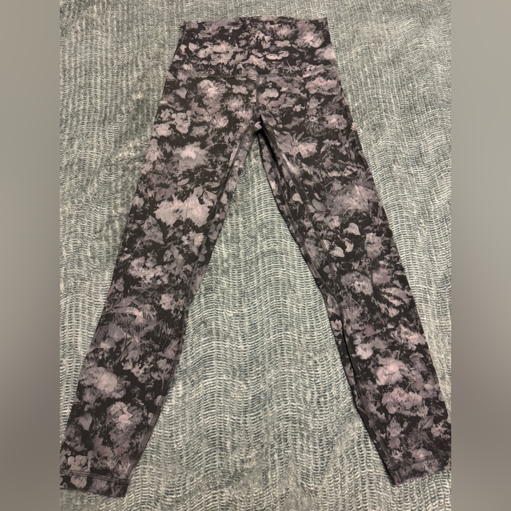 lululemon athletica Floral Leggings - Black and Pink